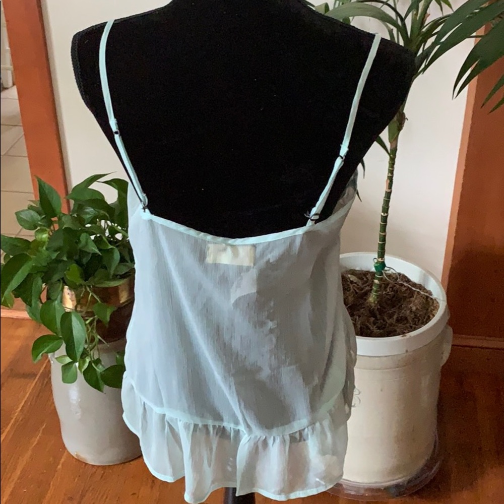 a shirt - Picture 2 of 2